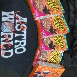Travis Scott’s Reese’s Puffs cereal box